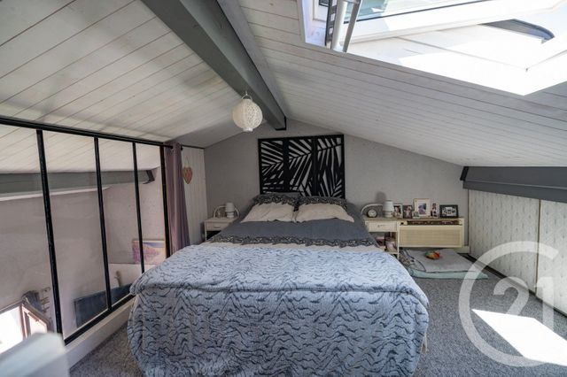 maison à vendre - 2 pièces - 33.0 m2 - LE LAVANDOU - 83 - PROVENCE-ALPES-COTE-D-AZUR - Century 21 Net-Immo Agency