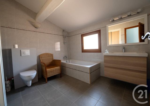 maison à vendre - 8 pièces - 212.61 m2 - BORMES LES MIMOSAS - 83 - PROVENCE-ALPES-COTE-D-AZUR - Century 21 Net-Immo Agency