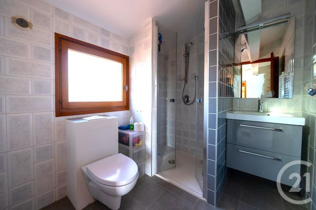 maison à vendre - 8 pièces - 212.61 m2 - BORMES LES MIMOSAS - 83 - PROVENCE-ALPES-COTE-D-AZUR - Century 21 Net-Immo Agency