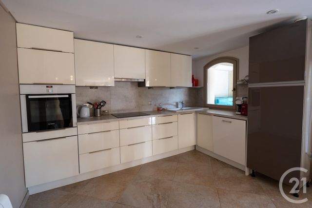 maison à vendre - 8 pièces - 212.61 m2 - BORMES LES MIMOSAS - 83 - PROVENCE-ALPES-COTE-D-AZUR - Century 21 Net-Immo Agency