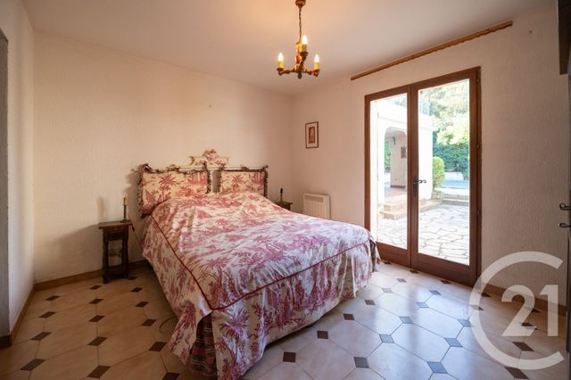 maison à vendre - 5 pièces - 162.01 m2 - LE LAVANDOU - 83 - PROVENCE-ALPES-COTE-D-AZUR - Century 21 Net-Immo Agency