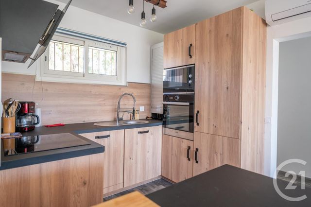 Appartement T2 à vendre - 2 pièces - 47.89 m2 - BORMES LES MIMOSAS - 83 - PROVENCE-ALPES-COTE-D-AZUR - Century 21 Net-Immo Agency