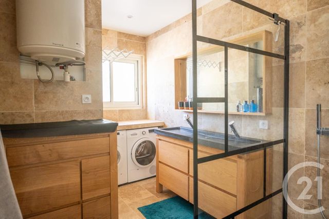 Appartement T2 à vendre - 2 pièces - 47.89 m2 - BORMES LES MIMOSAS - 83 - PROVENCE-ALPES-COTE-D-AZUR - Century 21 Net-Immo Agency