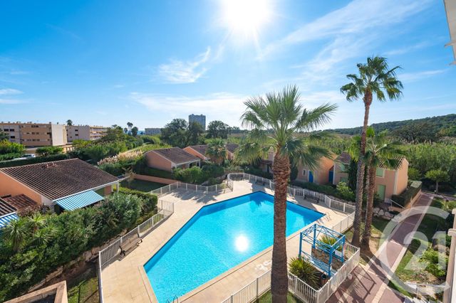 appartement - LE LAVANDOU - 83