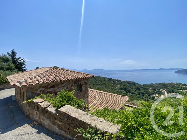 maison à vendre - 8 pièces - 386.0 m2 - RAYOL CANADEL SUR MER - 83 - PROVENCE-ALPES-COTE-D-AZUR - Century 21 Net-Immo Agency