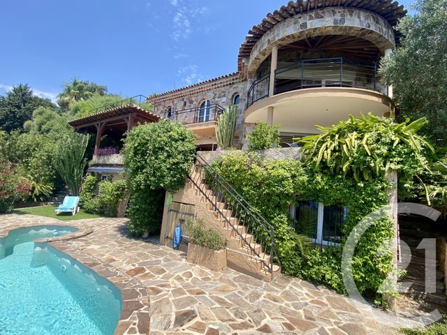 maison à vendre - 8 pièces - 386.0 m2 - RAYOL CANADEL SUR MER - 83 - PROVENCE-ALPES-COTE-D-AZUR - Century 21 Net-Immo Agency