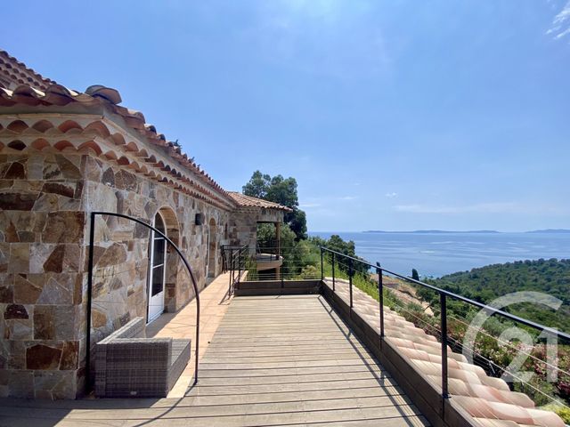 maison à vendre - 8 pièces - 386.0 m2 - RAYOL CANADEL SUR MER - 83 - PROVENCE-ALPES-COTE-D-AZUR - Century 21 Net-Immo Agency