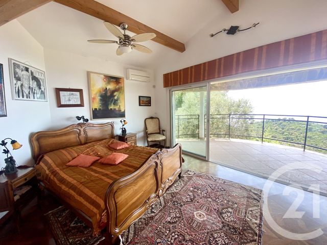 maison à vendre - 8 pièces - 386.0 m2 - RAYOL CANADEL SUR MER - 83 - PROVENCE-ALPES-COTE-D-AZUR - Century 21 Net-Immo Agency