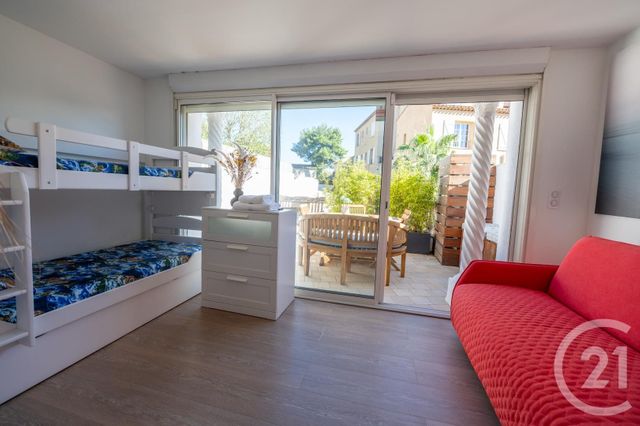 Afficher la photo en grand Appartement F4 à vendre - 5 pièces - 74.0 m2 - GRIMAUD - 83 - PROVENCE-ALPES-COTE-D-AZUR - Century 21 Net-Immo Agency