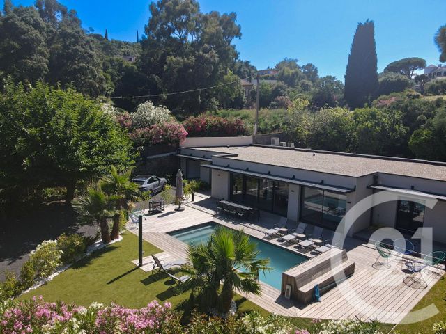 maison - LE LAVANDOU - 83