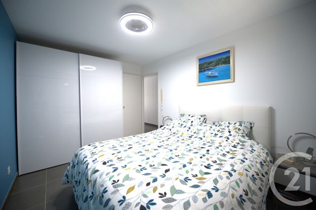 Appartement F3 à vendre - 3 pièces - 65.32 m2 - LE LAVANDOU - 83 - PROVENCE-ALPES-COTE-D-AZUR - Century 21 Net-Immo Agency