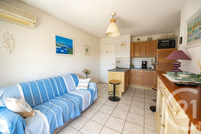 Appartement F2 à vendre - 2 pièces - 27.9 m2 - LE LAVANDOU - 83 - PROVENCE-ALPES-COTE-D-AZUR - Century 21 Net-Immo Agency
