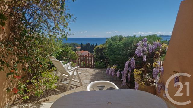 Appartement Studio cabine à vendre - 2 pièces - 25.29 m2 - LE LAVANDOU - 83 - PROVENCE-ALPES-COTE-D-AZUR - Century 21 Net-Immo Agency