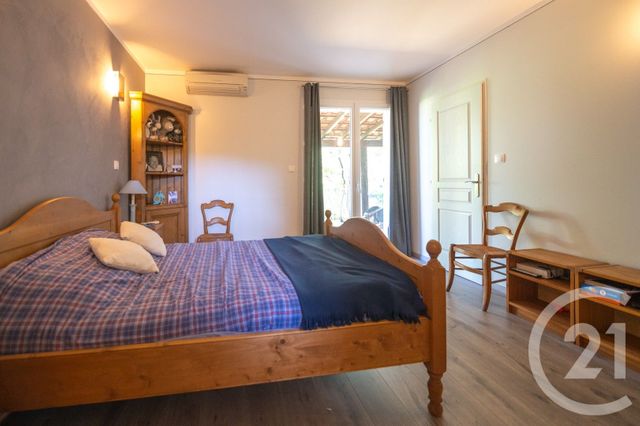 maison à vendre - 5 pièces - 163.0 m2 - LE LAVANDOU - 83 - PROVENCE-ALPES-COTE-D-AZUR - Century 21 Net-Immo Agency