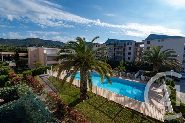 appartement - LE LAVANDOU - 83