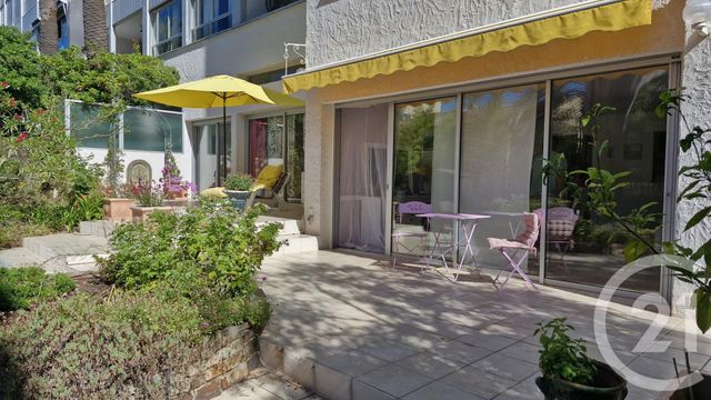 Appartement F4 à vendre - 4 pièces - 114.23 m2 - LE LAVANDOU - 83 - PROVENCE-ALPES-COTE-D-AZUR - Century 21 Net-Immo Agency