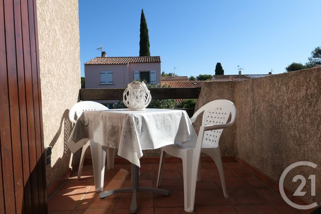 Afficher la photo en grand Appartement F2 à vendre - 2 pièces - 23.0 m2 - LA LONDE LES MAURES - 83 - PROVENCE-ALPES-COTE-D-AZUR - Century 21 Net-Immo Agency