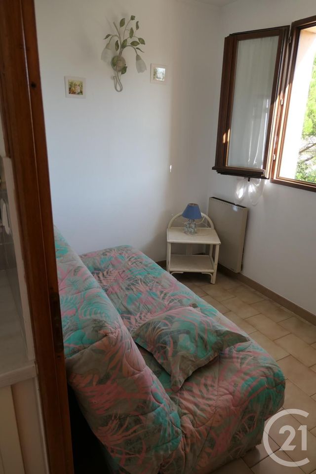 Afficher la photo en grand Appartement F2 à vendre - 2 pièces - 23.0 m2 - LA LONDE LES MAURES - 83 - PROVENCE-ALPES-COTE-D-AZUR - Century 21 Net-Immo Agency