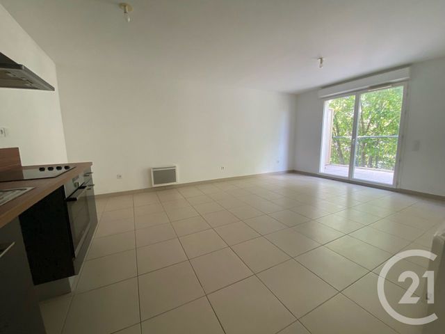 Appartement à vendre - 3 pièces - 60.38 m2 - BORMES LES MIMOSAS - 83 - PROVENCE-ALPES-COTE-D-AZUR - Century 21 Net-Immo Agency