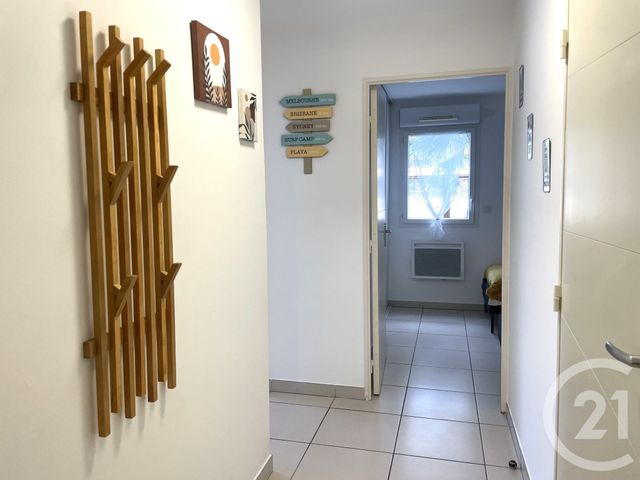 Appartement T3 à vendre - 3 pièces - 66.0 m2 - LE LAVANDOU - 83 - PROVENCE-ALPES-COTE-D-AZUR - Century 21 Net-Immo Agency