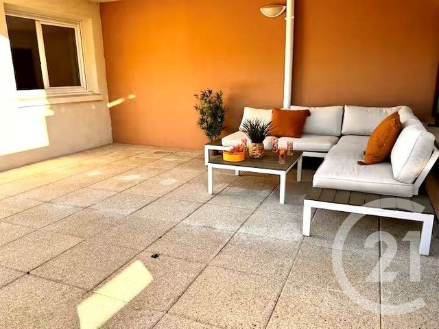 Appartement T3 à vendre - 3 pièces - 66.0 m2 - LE LAVANDOU - 83 - PROVENCE-ALPES-COTE-D-AZUR - Century 21 Net-Immo Agency