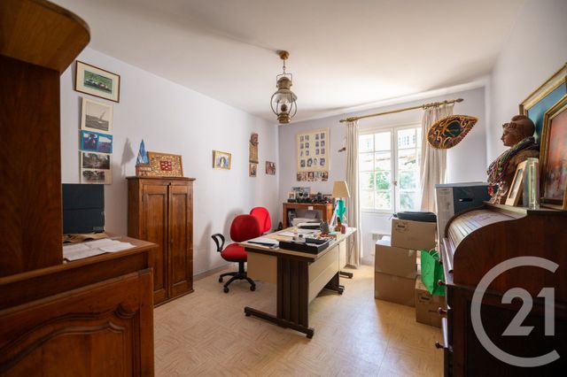 maison à vendre - 10 pièces - 309.0 m2 - HYERES - 83 - PROVENCE-ALPES-COTE-D-AZUR - Century 21 Net-Immo Agency