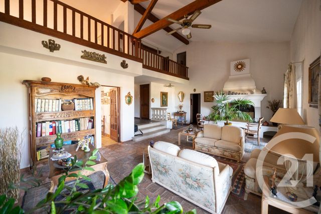 maison à vendre - 10 pièces - 309.0 m2 - HYERES - 83 - PROVENCE-ALPES-COTE-D-AZUR - Century 21 Net-Immo Agency