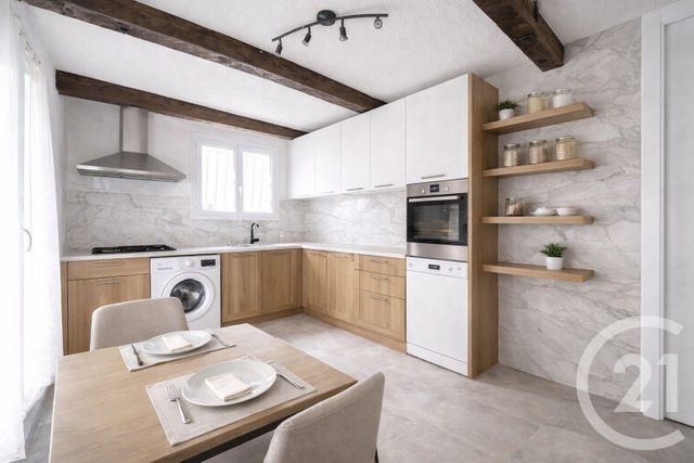 maison à vendre - 5 pièces - 120.0 m2 - BORMES LES MIMOSAS - 83 - PROVENCE-ALPES-COTE-D-AZUR - Century 21 Net-Immo Agency