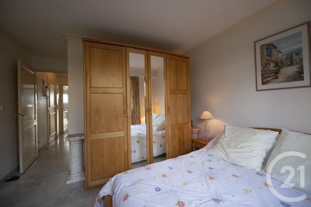 Appartement T2 à vendre - 2 pièces - 46.16 m2 - LE LAVANDOU - 83 - PROVENCE-ALPES-COTE-D-AZUR - Century 21 Net-Immo Agency