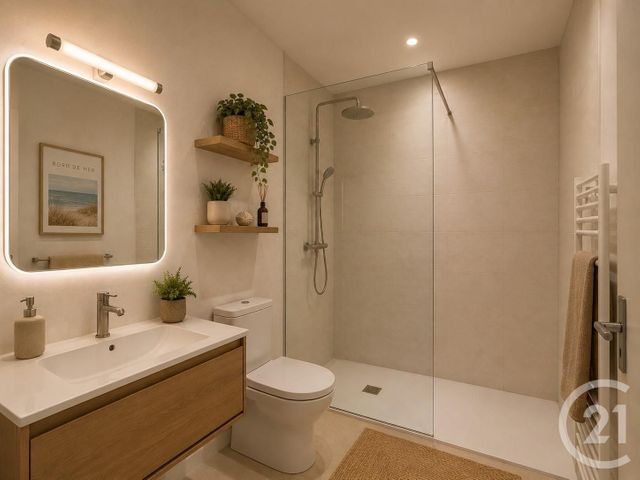 Appartement à vendre - 2 pièces - 44.01 m2 - LE LAVANDOU - 83 - PROVENCE-ALPES-COTE-D-AZUR - Century 21 Net-Immo Agency