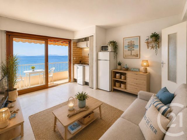 Appartement à vendre - 2 pièces - 44.01 m2 - LE LAVANDOU - 83 - PROVENCE-ALPES-COTE-D-AZUR - Century 21 Net-Immo Agency