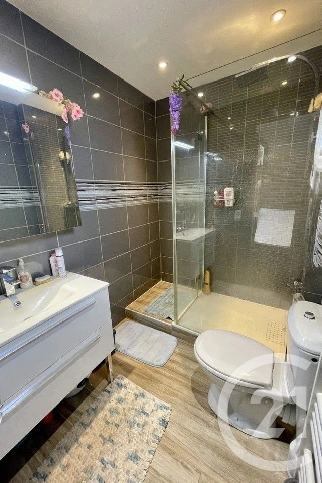 maison à vendre - 3 pièces - 64.42 m2 - LE LAVANDOU - 83 - PROVENCE-ALPES-COTE-D-AZUR - Century 21 Net-Immo Agency