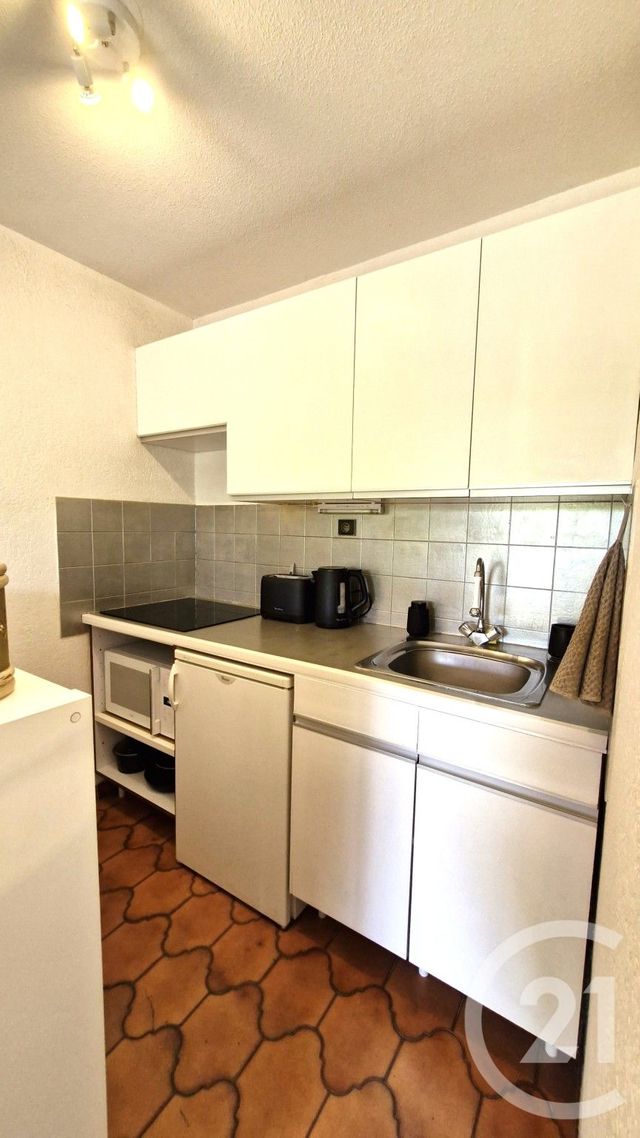 Appartement F2 à vendre - 2 pièces - 28.15 m2 - BORMES LES MIMOSAS - 83 - PROVENCE-ALPES-COTE-D-AZUR - Century 21 Net-Immo Agency