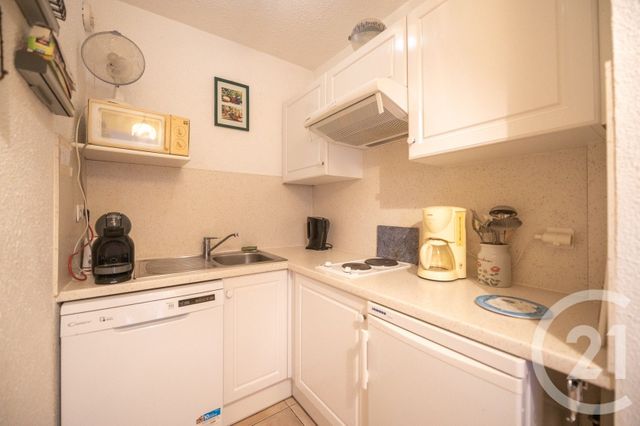 Appartement T2 à vendre - 2 pièces - 43.94 m2 - BORMES LES MIMOSAS - 83 - PROVENCE-ALPES-COTE-D-AZUR - Century 21 Net-Immo Agency