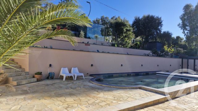 maison à vendre - 5 pièces - 213.0 m2 - BORMES LES MIMOSAS - 83 - PROVENCE-ALPES-COTE-D-AZUR - Century 21 Net-Immo Agency