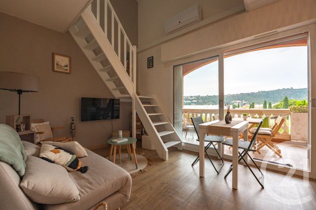 Appartement T3 à vendre - 3 pièces - 40.29 m2 - LE LAVANDOU - 83 - PROVENCE-ALPES-COTE-D-AZUR - Century 21 Net-Immo Agency