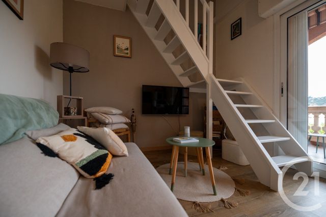 Appartement T3 à vendre - 3 pièces - 40.29 m2 - LE LAVANDOU - 83 - PROVENCE-ALPES-COTE-D-AZUR - Century 21 Net-Immo Agency