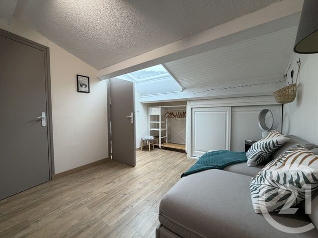 Appartement T3 à vendre - 3 pièces - 40.29 m2 - LE LAVANDOU - 83 - PROVENCE-ALPES-COTE-D-AZUR - Century 21 Net-Immo Agency