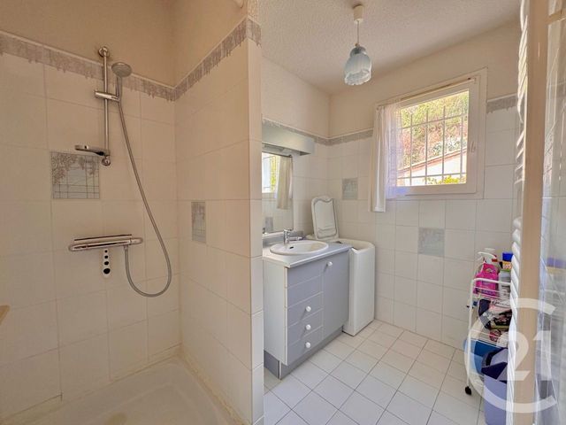 maison à vendre - 4 pièces - 73.49 m2 - BORMES LES MIMOSAS - 83 - PROVENCE-ALPES-COTE-D-AZUR - Century 21 Net-Immo Agency