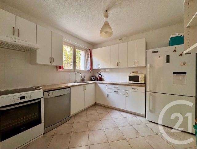 maison à vendre - 4 pièces - 73.49 m2 - BORMES LES MIMOSAS - 83 - PROVENCE-ALPES-COTE-D-AZUR - Century 21 Net-Immo Agency