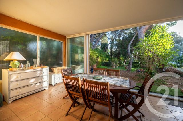 Appartement T2 à vendre - 2 pièces - 47.07 m2 - LE LAVANDOU - 83 - PROVENCE-ALPES-COTE-D-AZUR - Century 21 Net-Immo Agency