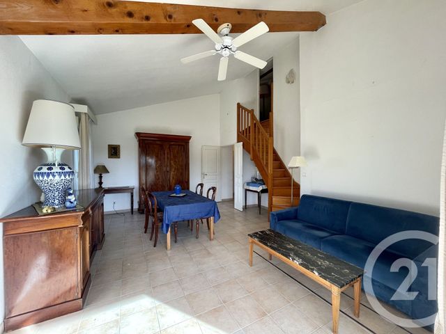 Appartement T4 à vendre - 4 pièces - 85.0 m2 - LE LAVANDOU - 83 - PROVENCE-ALPES-COTE-D-AZUR - Century 21 Net-Immo Agency