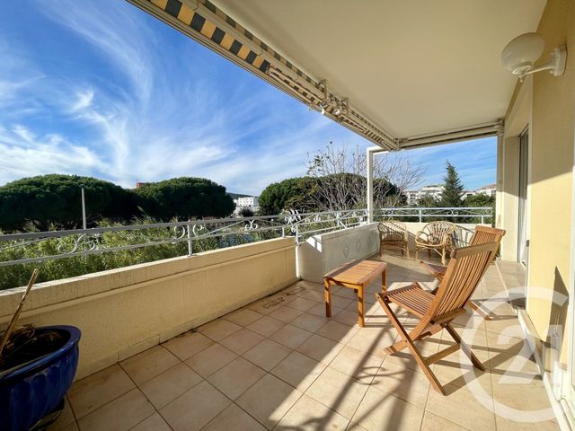 Appartement T4 à vendre - 4 pièces - 85.0 m2 - LE LAVANDOU - 83 - PROVENCE-ALPES-COTE-D-AZUR - Century 21 Net-Immo Agency