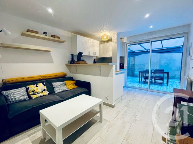 Appartement à vendre - 2 pièces - 30.48 m2 - BORMES LES MIMOSAS - 83 - PROVENCE-ALPES-COTE-D-AZUR - Century 21 Net-Immo Agency