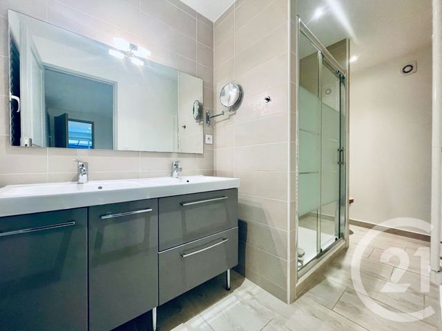 Appartement à vendre - 2 pièces - 30.48 m2 - BORMES LES MIMOSAS - 83 - PROVENCE-ALPES-COTE-D-AZUR - Century 21 Net-Immo Agency