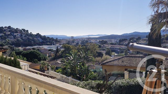 maison à vendre - 5 pièces - 134.8 m2 - BORMES LES MIMOSAS - 83 - PROVENCE-ALPES-COTE-D-AZUR - Century 21 Net-Immo Agency