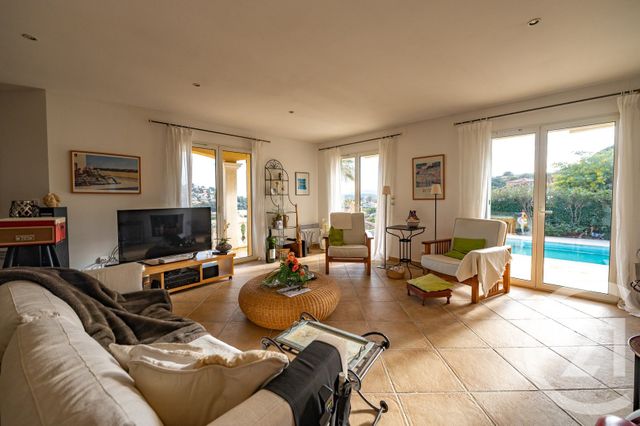 maison à vendre - 5 pièces - 134.8 m2 - BORMES LES MIMOSAS - 83 - PROVENCE-ALPES-COTE-D-AZUR - Century 21 Net-Immo Agency