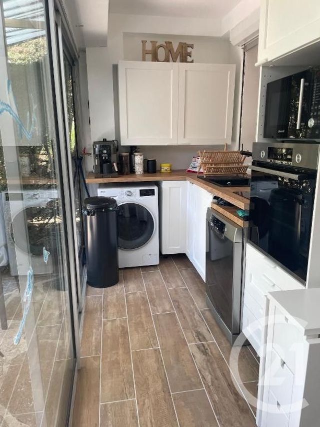 Appartement T1 à vendre - 1 pièce - 32.11 m2 - BORMES LES MIMOSAS - 83 - PROVENCE-ALPES-COTE-D-AZUR - Century 21 Net-Immo Agency