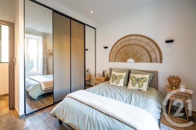 Appartement T3 à vendre - 3 pièces - 54.11 m2 - LE LAVANDOU - 83 - PROVENCE-ALPES-COTE-D-AZUR - Century 21 Net-Immo Agency