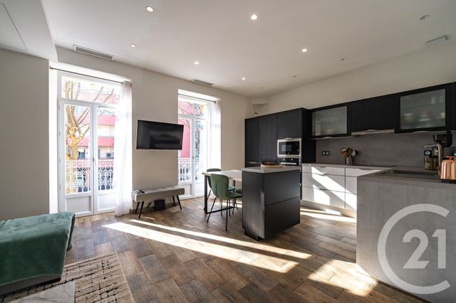 appartement - LE LAVANDOU - 83